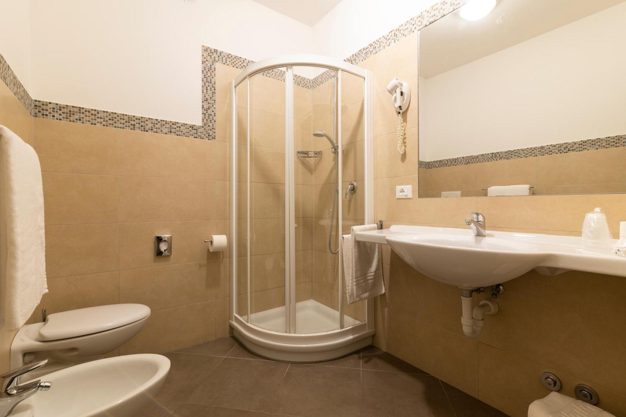 Hotel Miami Лидо ди Йезоло Стая снимка